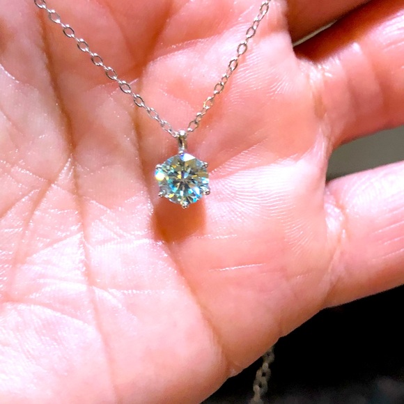 MOISSANITE 1 CT STERLING NECKLACE πNEW - Picture 6 of 17
